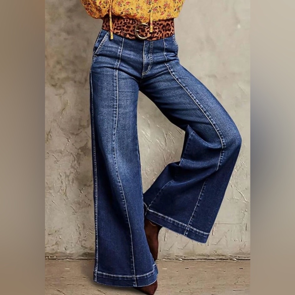 Flamingals Wide Leg High Rise Jeans Size Small NWT